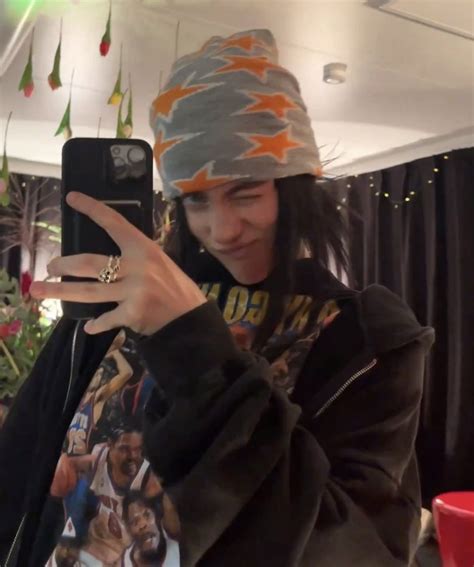 Pin De Sebastian Crow Em Billie Eilish Billie Eilish Billie Mulher