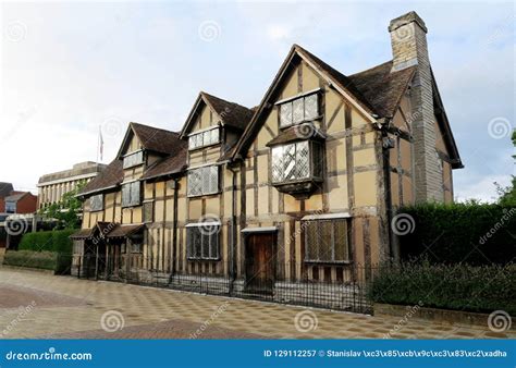 Shakespeare`s Birthplace in Stratford upon Avon in England Editorial ...