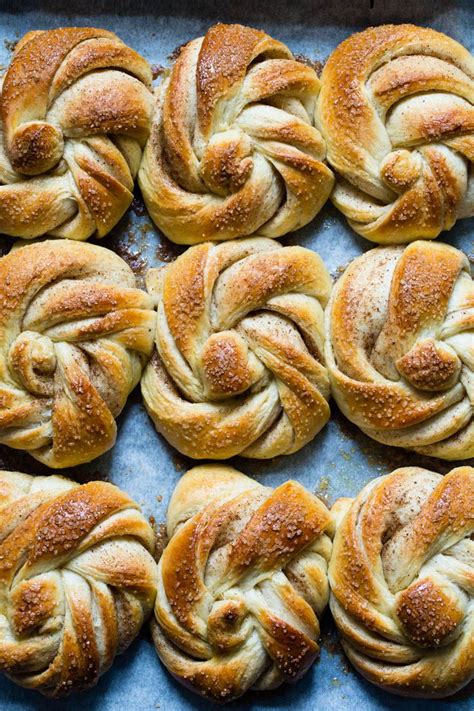 Kanelknuter Med Sukkerdryss Ida Gran Jansen Kanelboller Mat Og