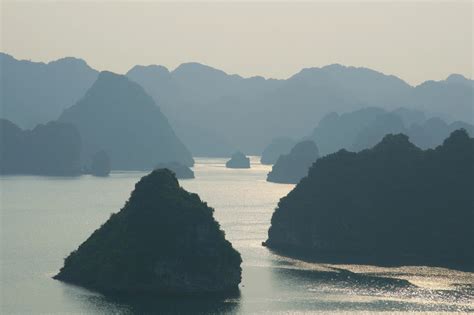 Baie D Halong Notre Guide Pour Visiter L Le De Cat Ba Au Vietnam