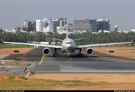 A Dcb Etihad Airways Airbus A F Photo By Raihan Ahmed Id