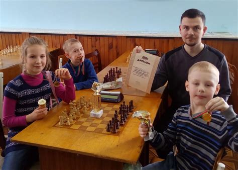 "Если ребёнок неусидчив, ведите его ко мне". Интервью с одним из лучших ...