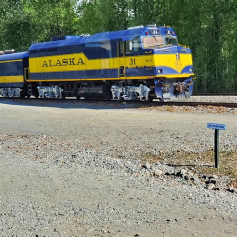 what kinda train is this? Talkeetna, AK : r/trains