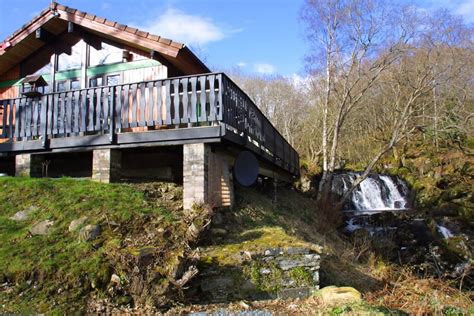 Luxury Waterfall Lodge At Loch Tay Hot Tub Log Burner Sauna And