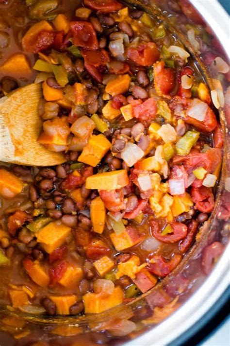 Instant Pot Black Bean And Sweet Potato Chili The Natural Nurturer