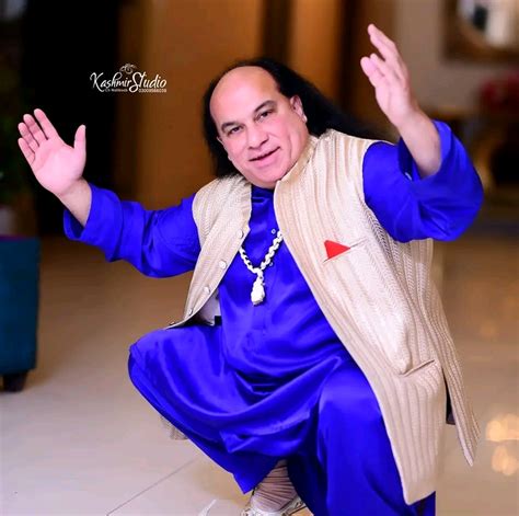 Chahat Fateh Ali Khan Biography Wikipedia Age Career Songs Net