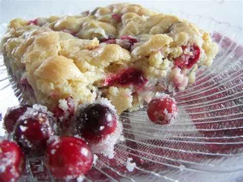 Red Couch Recipes: Cranberry Cake