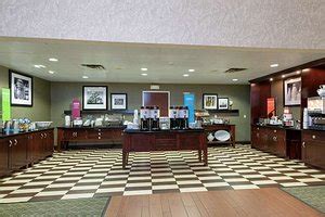 HAMPTON INN & SUITES VALPARAISO $131 ($̶1̶4̶9̶) - Updated 2022 Prices ...