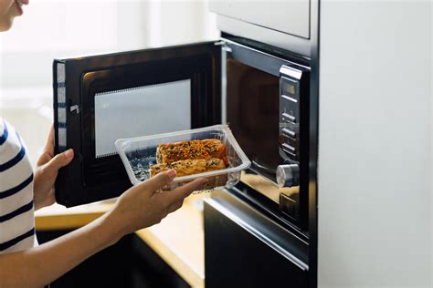 Microwaving Food Is Bad And Four Other Food Myths Debunked By Expert