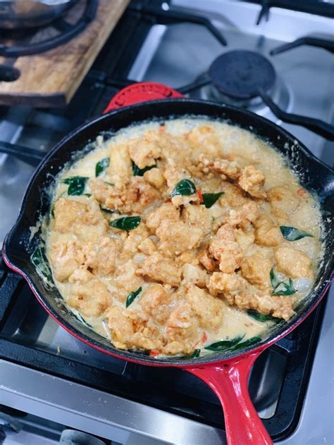 Easy Chicken Dishes : Malaysian Buttermilk Chicken