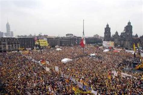 L Pez Obrador Lidera En M Xico Protesta Masiva Por Presunto Fraude