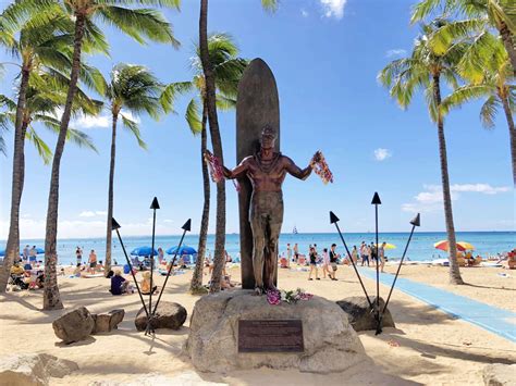 Aloha Ambassador Meet The Duke Kahanamoku Beach Tours Hawaii