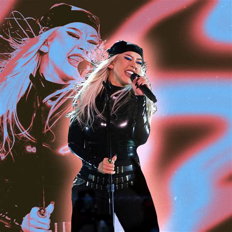 Our 10 Favorite Christina Aguilera Songs in Español