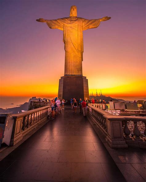 Cristo Redentor saiba como visitar valor como ir e história Arruma