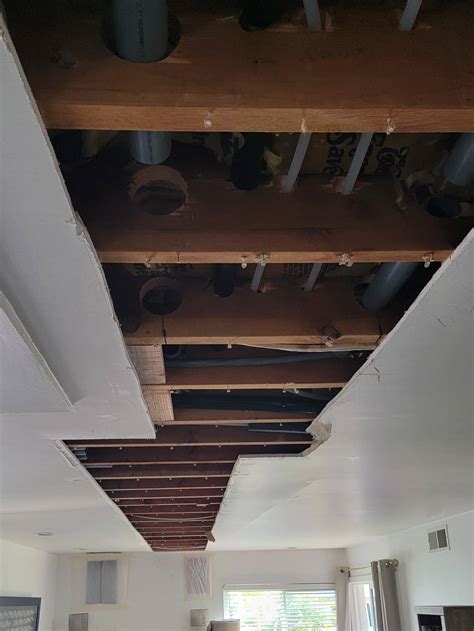 Boring Hole Code Violation in Joists? : r/Contractor