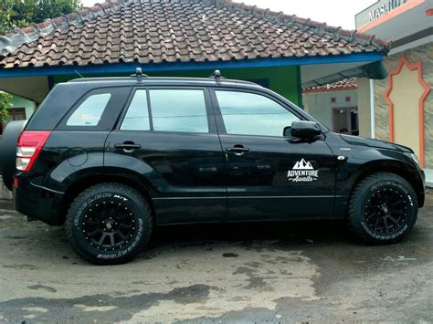 Suzuki Grand Vitara Modified