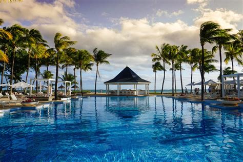 The Best Honeymoon Hotels In Mauritius: 2024 Guide