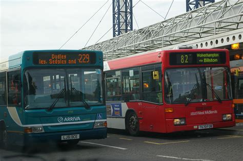 Arriva Midlands Dennis Dart Slf Lj Dce With Pla Flickr