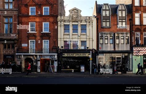 Kensington High Street Stock Photo - Alamy