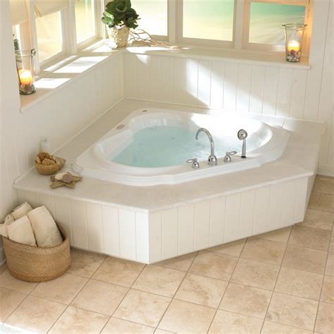 Corner whirlpool tub – the perfect solution for small bathrooms