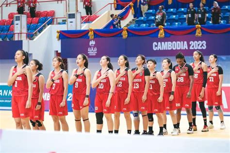 Foto Profil Tim Basket Putri Indonesia Pertama Kalinya Raih Emas Sea