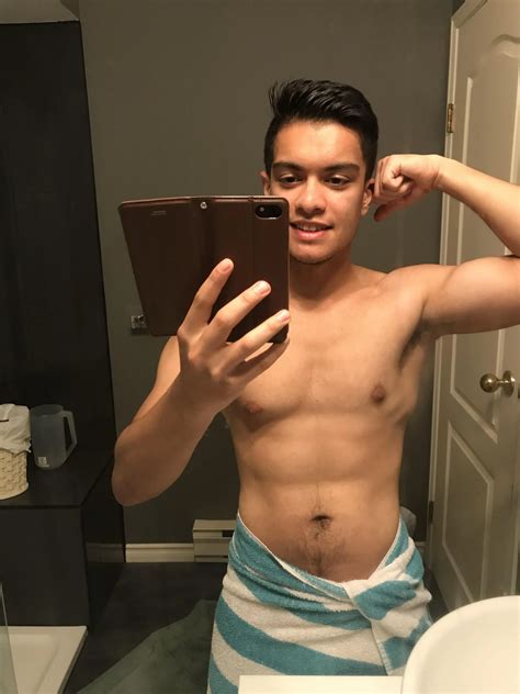 (M, 5’7, 152lbs) Trying to get more defined abs. Been cutting for the