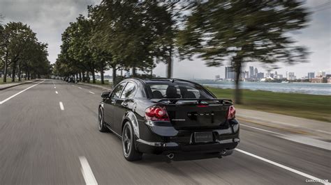 Dodge Avenger BlackTop | 2013MY