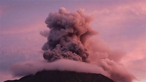 More Smoke Ash As Indonesias Ruang Volcano Erupts Again After Tsunami Alert The Weekly Times