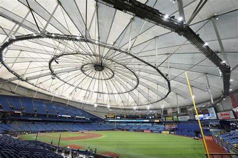 Shock Video Hurricane Milton Tears Roof Off Tampa Bay Rays’ Stadium