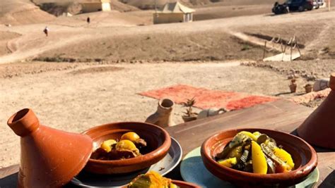 Deserto Di Agafay Pranzo Magico Di Mezza Giornata Con Bagno In Piscina