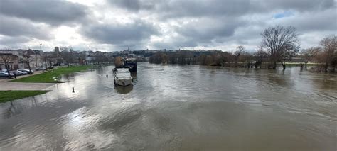 Inondations Sur Le Fleuve Charente EPTB Charente