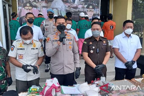 Polres Jakbar Musnahkan Narkotika Hasil Tangkapan Tiga Bulan ANTARA News