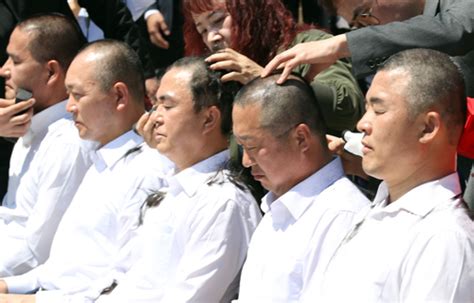 ‘집단 삭발 대여 투쟁 나선 자유한국당 의원들 최형창의 창티비 세계일보