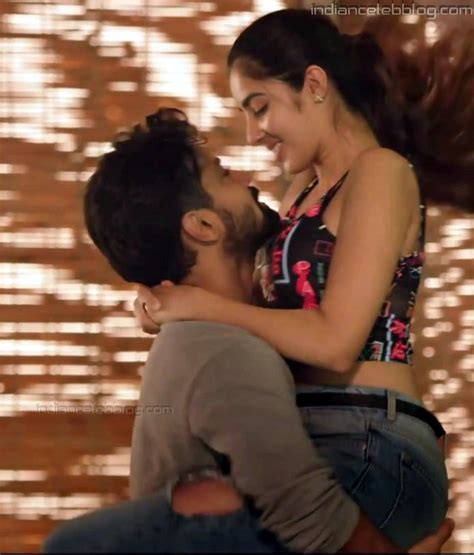 Simrat Kaur Tollywood Hot Liplock Romance Dirty Hari Pics Hd Caps