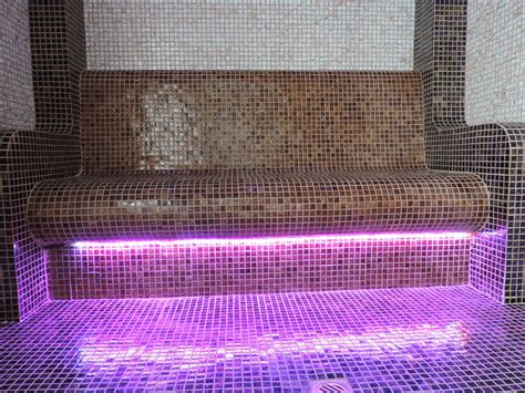 Парни бани - poolmaxbg.com