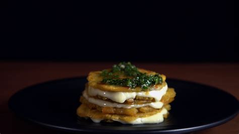 Tostones Grilled Cheese | Tastemade