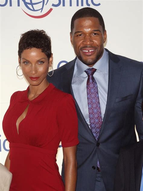 Nicole Murphy and Michael Strahan end engagment - Celebrities and ...