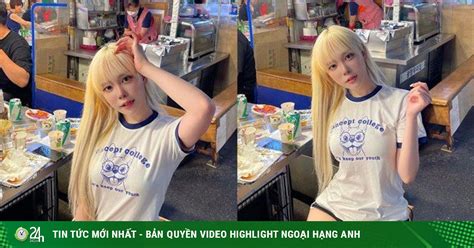 Ngượng đỏ mặt hot girl xinh đẹp mặc quần siêu ngắn đi ăn đêm