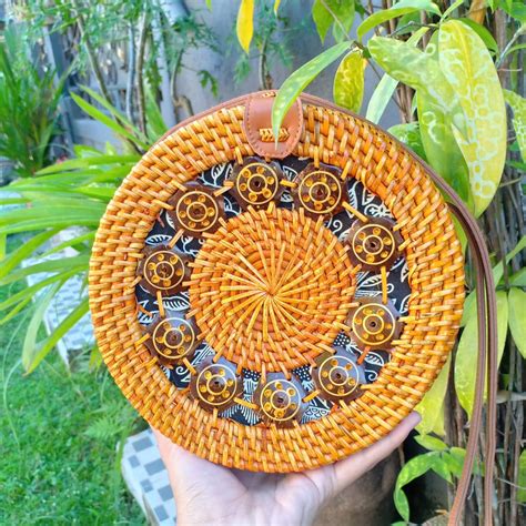 Jual Tas Rotan Motif Kayu Bulat Selempang Anyaman Etnik Bali Shopee