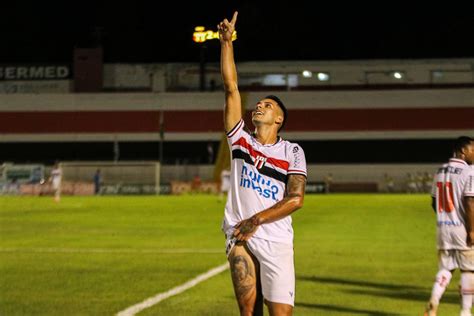 Pol Cia Indicia Jogadores Do Botafogo Sp Por Viol Ncia Sexual No Rio De