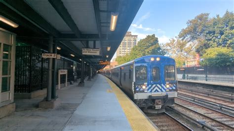 Mta Metro North Railroad Harlem And New Haven Line Action At Fordham