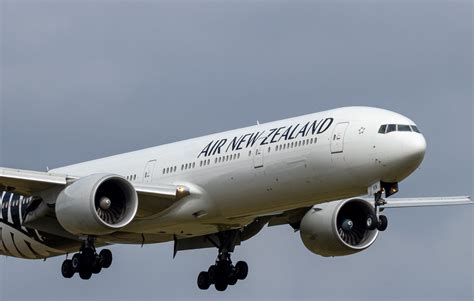 Investigation Launched After Air NZ Boeing 777 Loses Control At