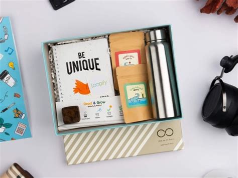 Welcome Kit Là Gì 7 Quà Tặng Nhân Viên Mới Có Trong Welcome Kit Coolmate