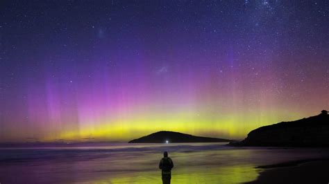 Aurora Australis Tasmania Photographers Capture Southern Lights Over