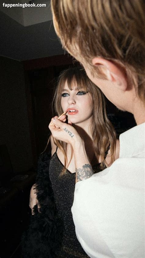 Victoria De Angelis Nude OnlyFans Leaks Fappening Page FappeningBook