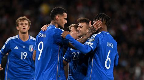 Il Piccolo Daniel Da Torrevecchia In Campo Con Gli Azzurri Allo Stadio