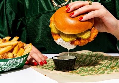 Wingstop Brings Back Hot Honey Rub For Your Hot Honey Just In Time For Valentine S Day