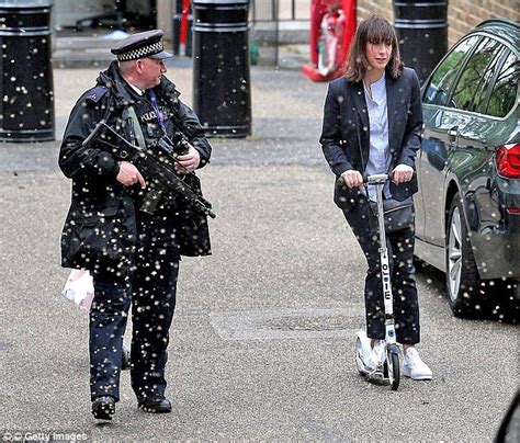 Samantha Cameron Wears Roksanda Dress To Bid Farewell To Downing Street