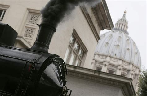 Giubileo Parte Il Treno Delle Ville Pontificie Dal Vaticano A Castel