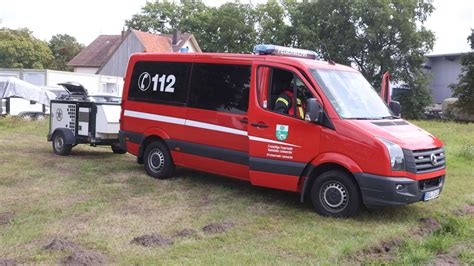 Tag Der Feuerwehr In Stuhr Mit Bundeswehr Thw Drk Polizei Dlrg